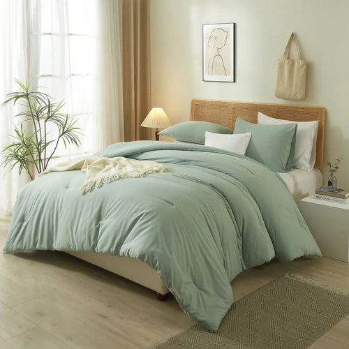 3-Piece 90g Lightweight All-season Microfiber Comforter Set