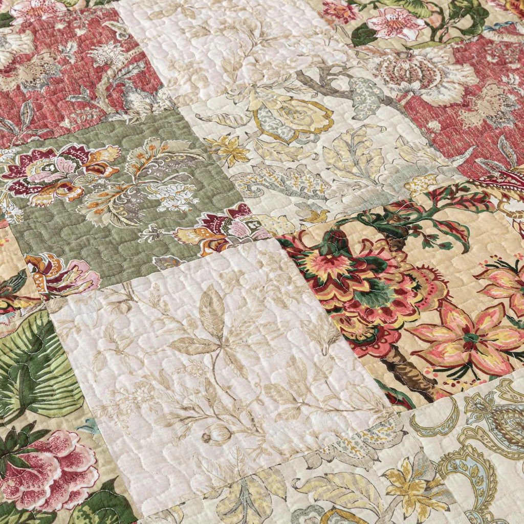 Lunaria Cotton Patchwork Quilt Set