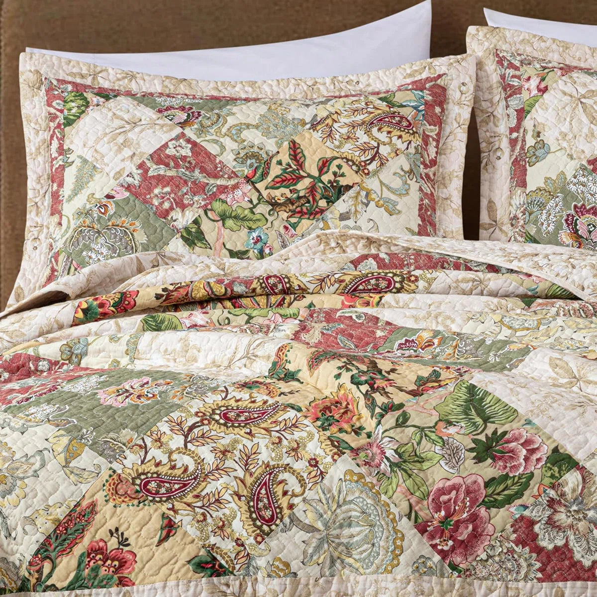 Lunaria Cotton Patchwork Quilt Set